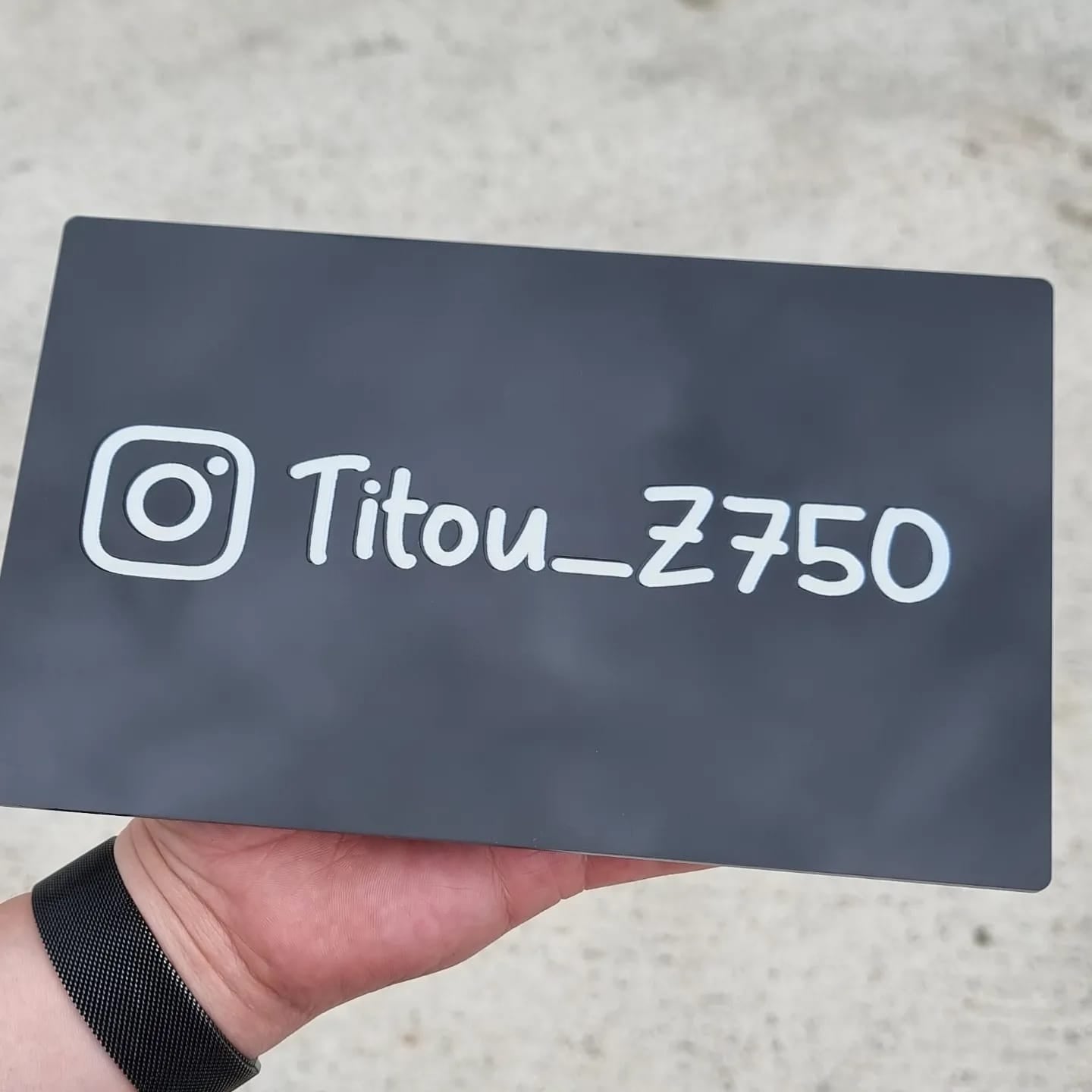 Cache Plaque MOTO *** TEXTE + LOGO RESEAU ***